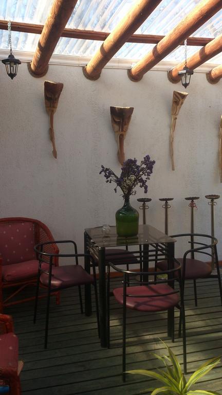 Hostal Vida 2000 Santa Cruz Exterior photo